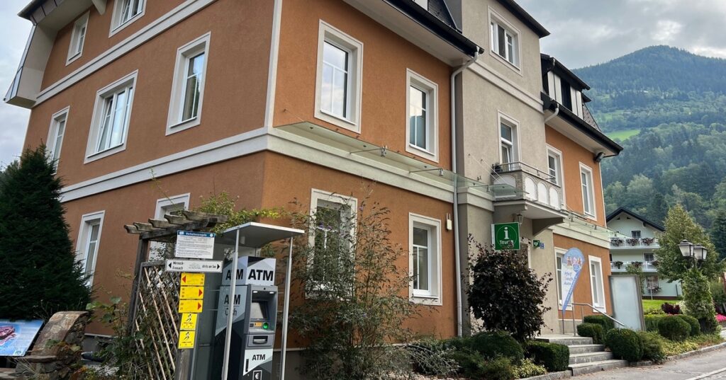 Gesch&auml;ftslokal in Top-Lage zu vermieten!